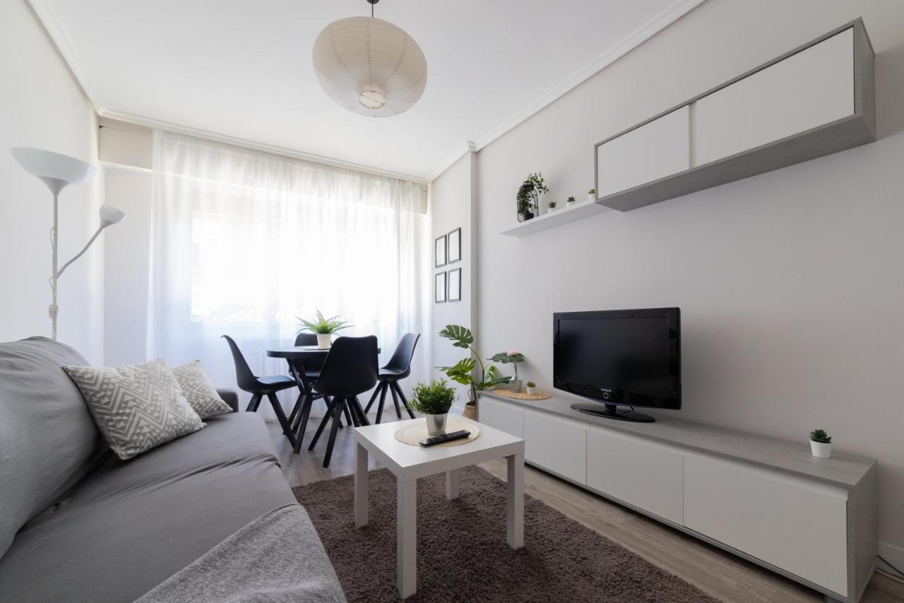 Apartamento El Centro โลโกรโญ ภายนอก รูปภาพ
